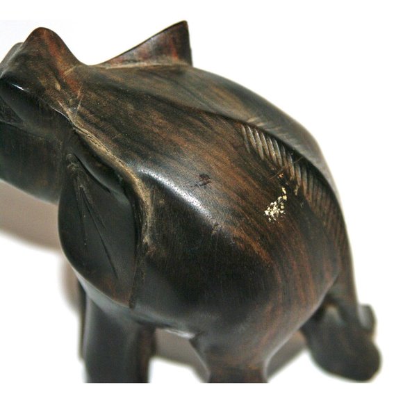 Vintage Hand Carved Hardwood Elephant Statue Figurine 4 1/2" Great Collectible - Picture 4 of 6